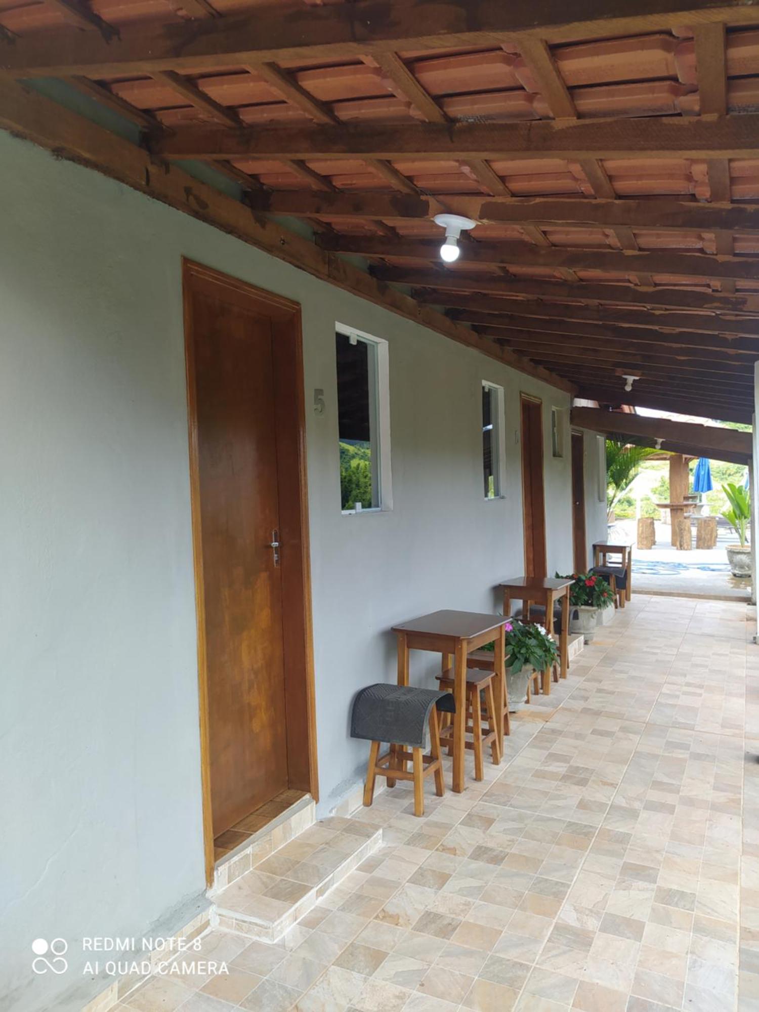 Pousada Irmaos Oliveira Lindóia Exterior foto